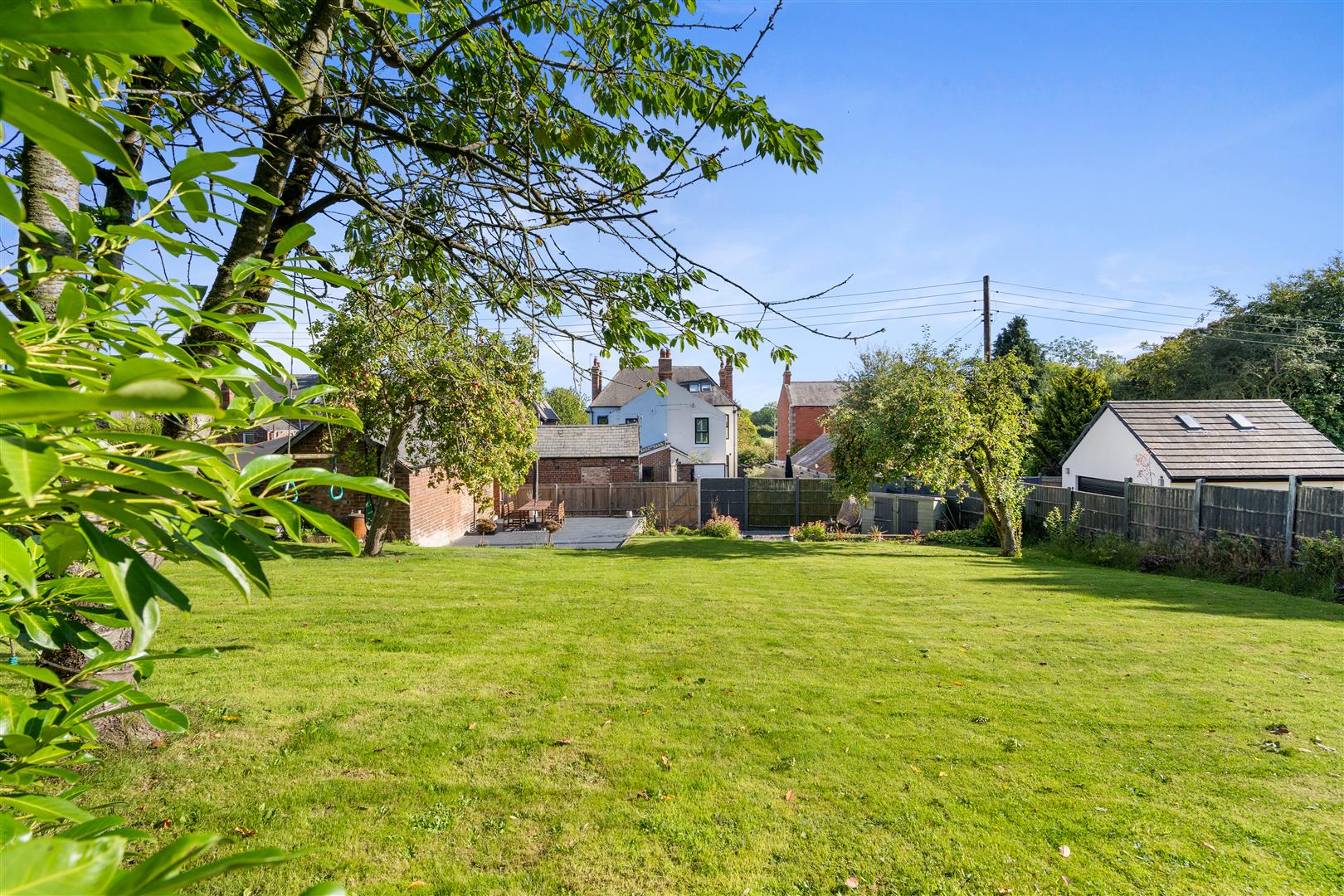 South/West Facing Garden